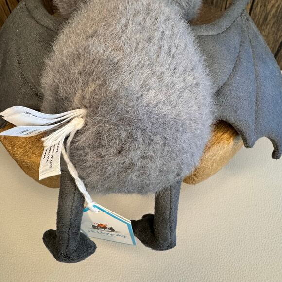 Jellycat Bat NEW! FAST SHIP Jellycat Broox Bat Halloween - Picture 7 of 9